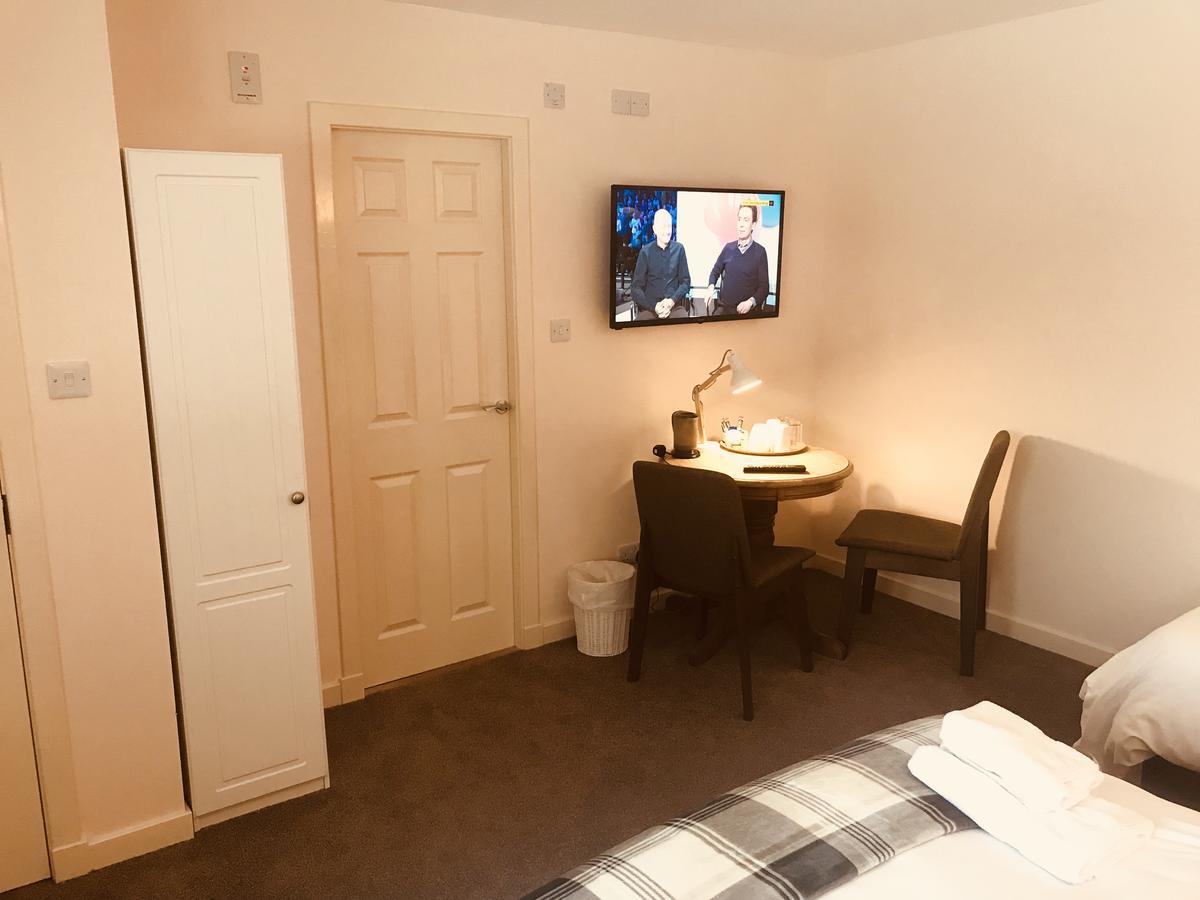 Caledonian Hotel Portree Luaran gambar
